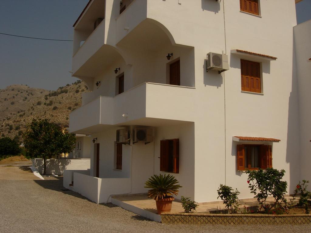 Apartment Maria Pefki